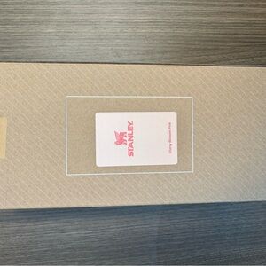 Stanley pink Flowstate Tumbler Box